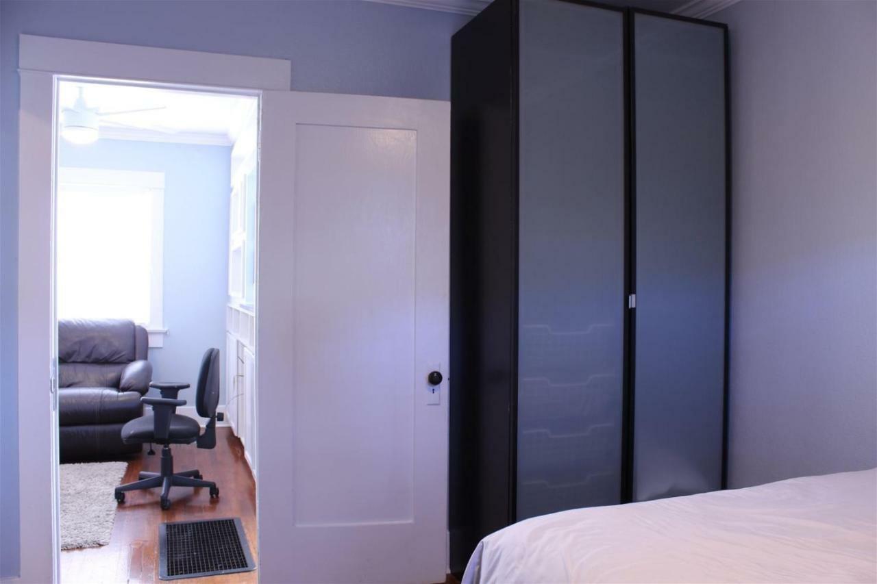 Сasa de vacaciones Comfortable 2 Bedroom 1 Bathroom House *